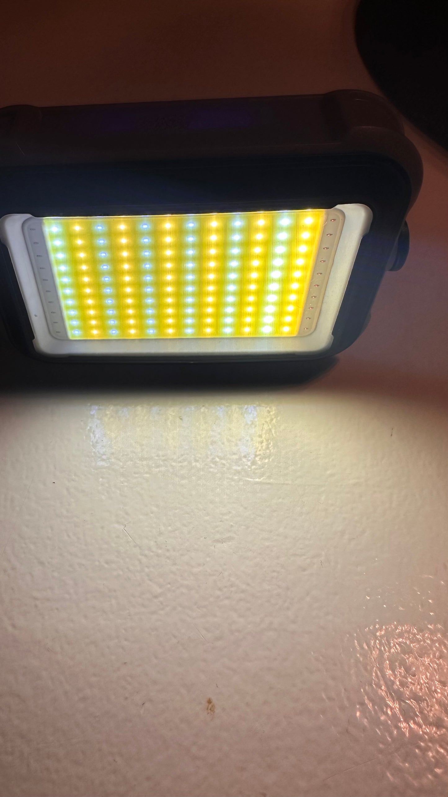 Mini arbeidslampe med Maxi lys!